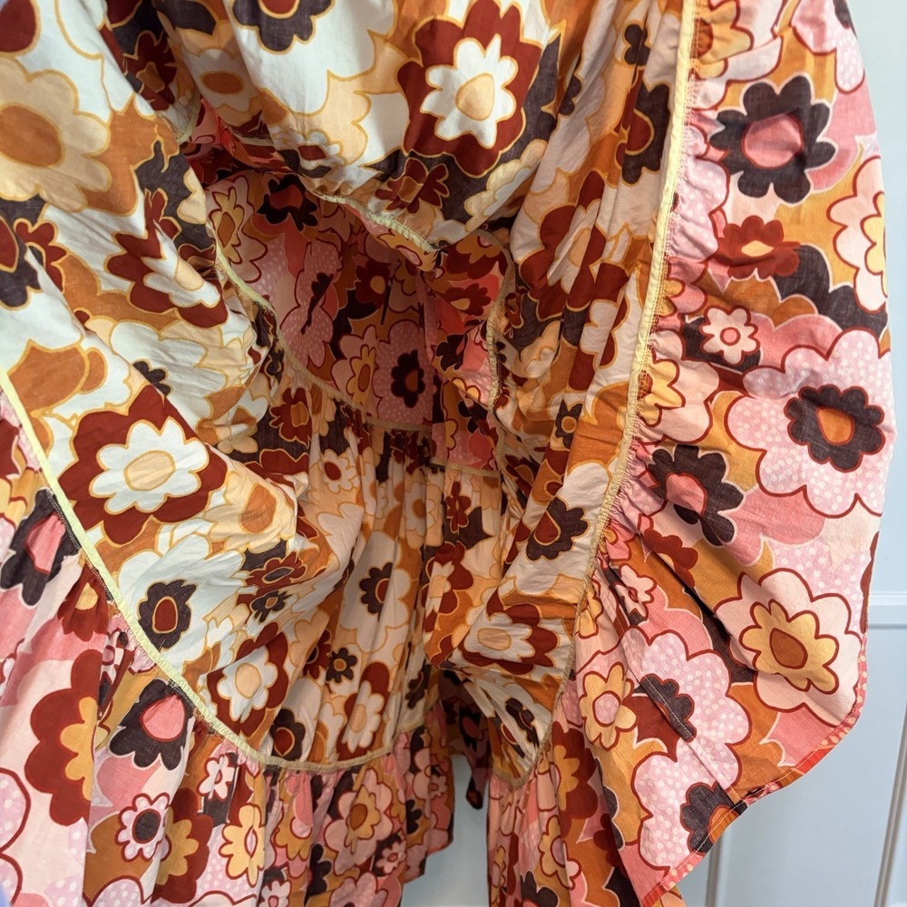 Celia B Peridot Dress Floral Tiered Maxi Dress Large Scalloped Ruffle Luxury Fun - Picture 9 of 16